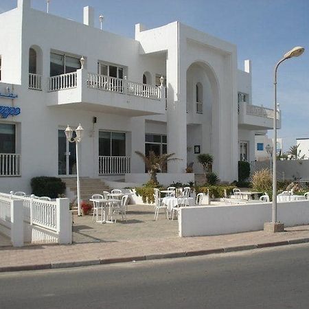 Hotel Flamingo Beach Mezraia Extérieur photo