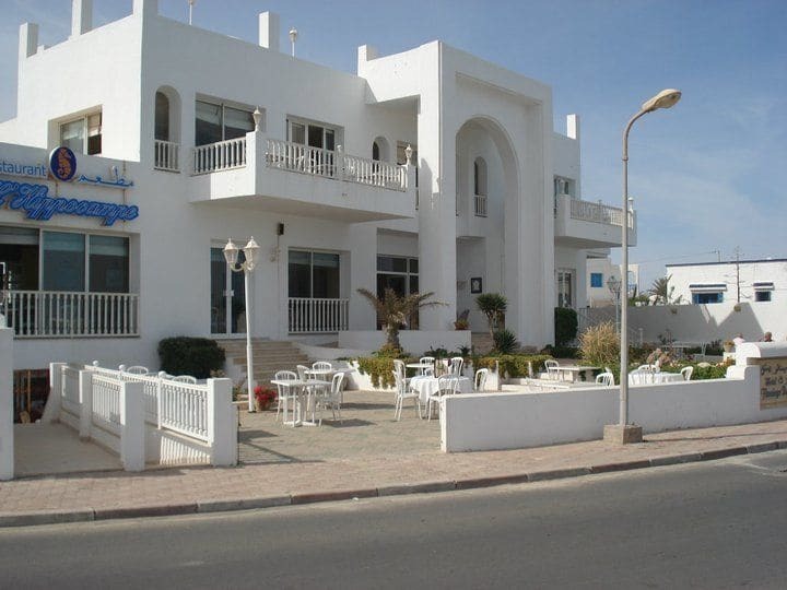 Hotel Flamingo Beach Mezraia Extérieur photo